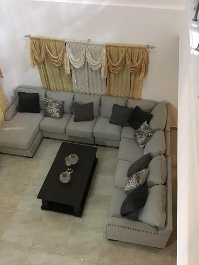 Villa Nilsa Bani Bagian luar foto
